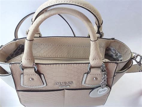 bolsas guess camel